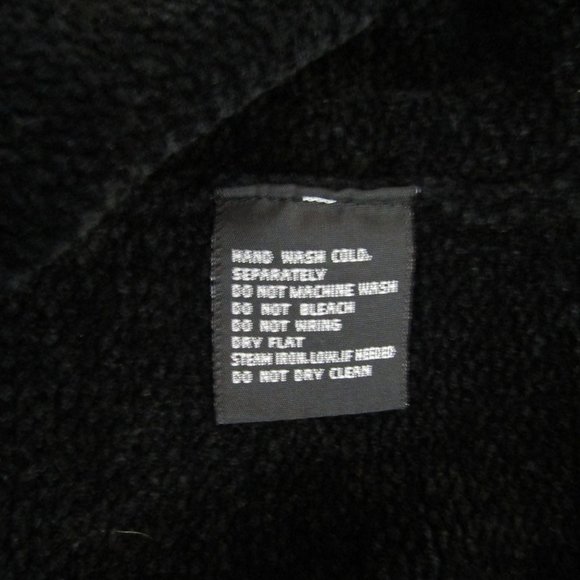 Erika Color Block Turtleneck Sweater - Picture 13 of 13